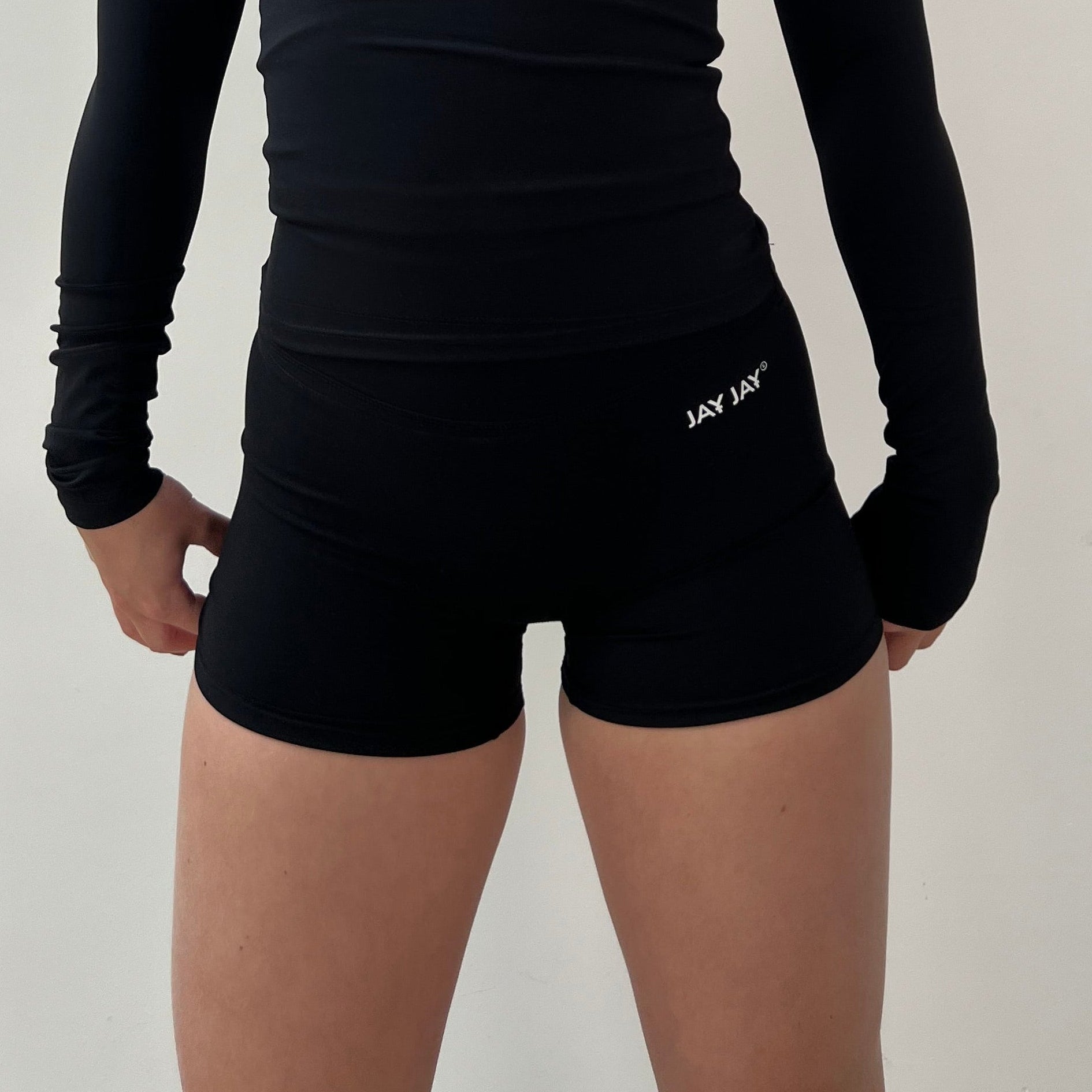 BUTERRY shorts black