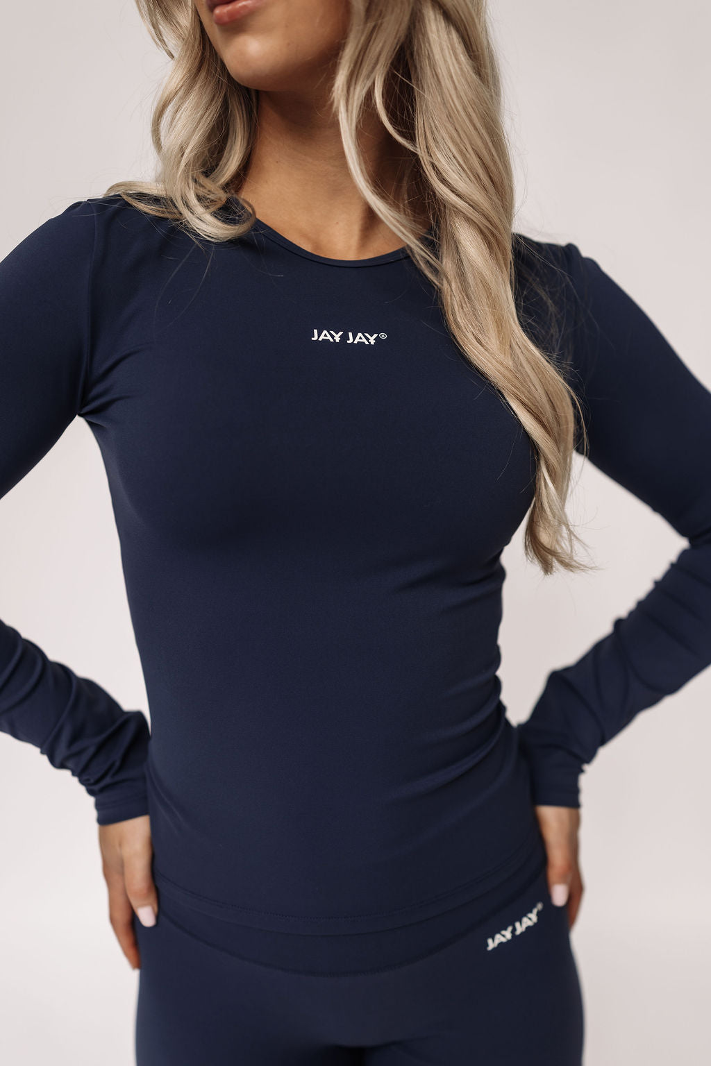 AURA DEEP BLUE LONG-SLEEVE